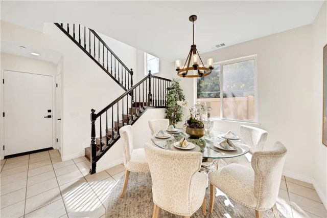 27732 Elkwood, Castaic, CA 91384