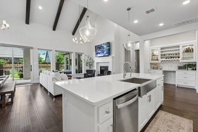 4705 Cherry Bark Trail, Arlington, TX 76005