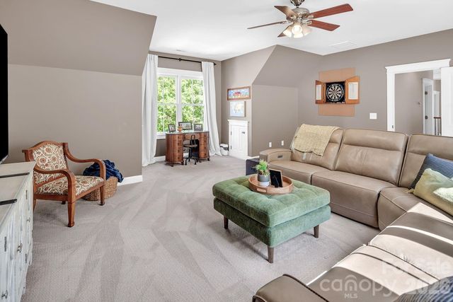 619 N Oak Drive, Huntersville, NC 28078