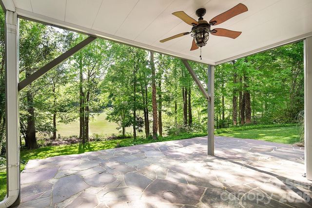 619 N Oak Drive, Huntersville, NC 28078