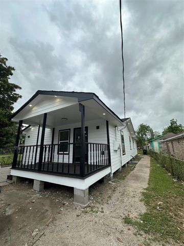 2811 Amboy Street, Houston, TX 77026