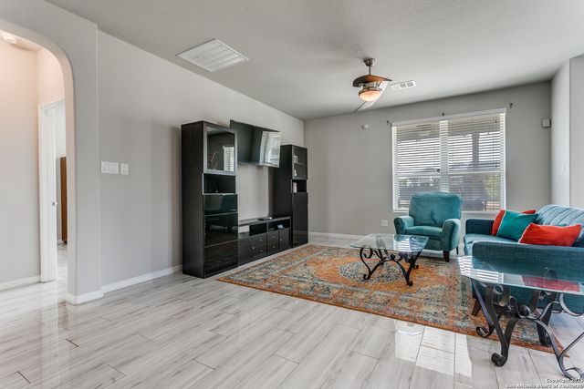 10223 Meadow Lark, Converse, TX 78109