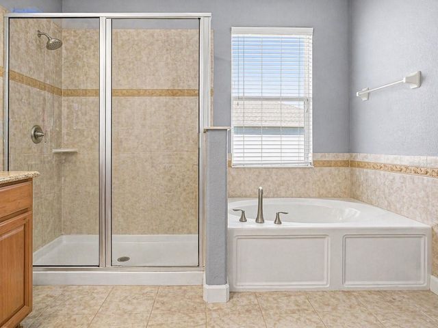1042 HARMONY LANE, Clermont, FL 34711