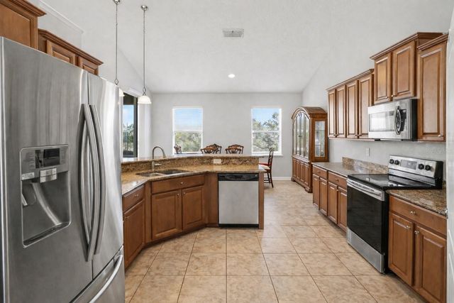 1042 HARMONY LANE, Clermont, FL 34711