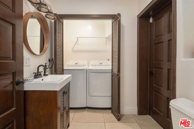 1508 N Beverly Glen Boulevard, Los Angeles, CA 90077