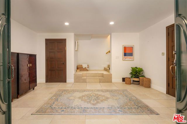 1508 N Beverly Glen Boulevard, Los Angeles, CA 90077