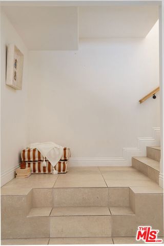 1508 N Beverly Glen Boulevard, Los Angeles, CA 90077
