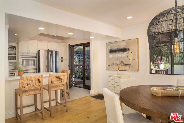 1508 N Beverly Glen Boulevard, Los Angeles, CA 90077