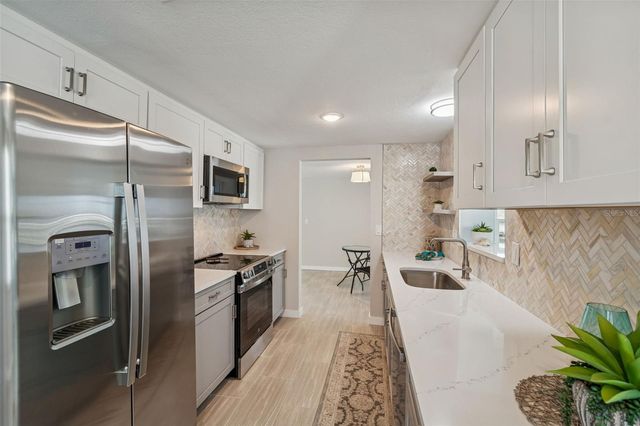 1147 RUSHMORE DRIVE, Holiday, FL 34690