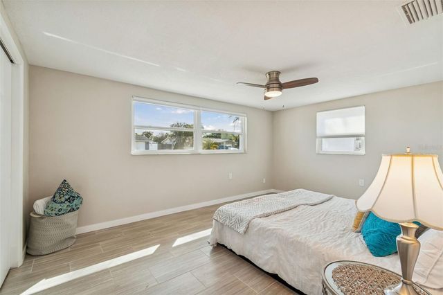 1147 RUSHMORE DRIVE, Holiday, FL 34690