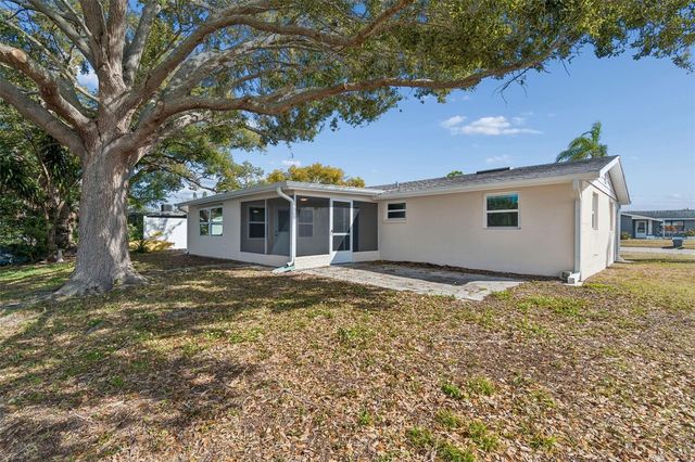 1147 RUSHMORE DRIVE, Holiday, FL 34690