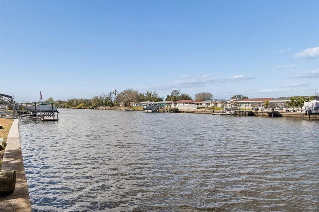 1147 RUSHMORE DRIVE, Holiday, FL 34690