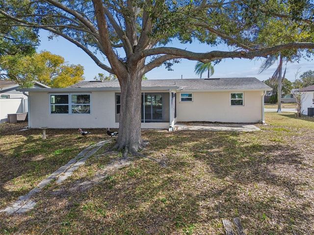 1147 RUSHMORE DRIVE, Holiday, FL 34690