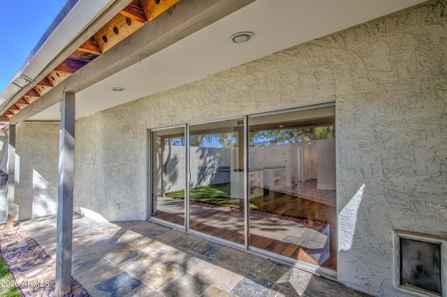 1530 S RIVER Drive, Tempe, AZ 85281