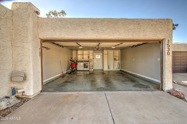 1530 S RIVER Drive, Tempe, AZ 85281