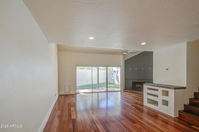 1530 S RIVER Drive, Tempe, AZ 85281