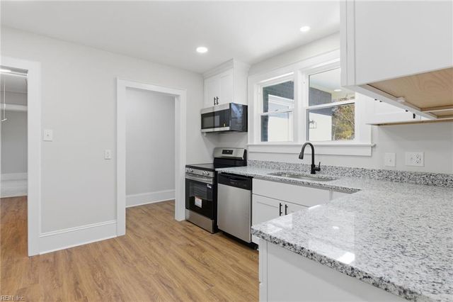 1444 Wilroy RD, Suffolk, VA 23434