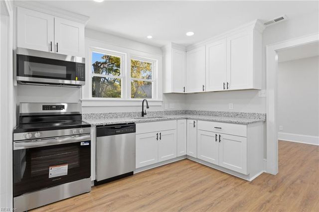 1444 Wilroy RD, Suffolk, VA 23434