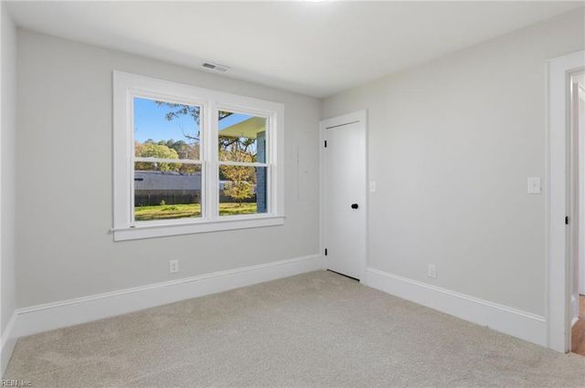 1444 Wilroy RD, Suffolk, VA 23434