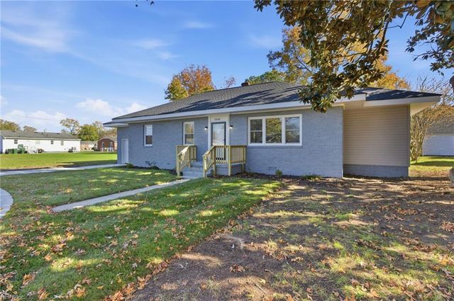 1444 Wilroy RD, Suffolk, VA 23434