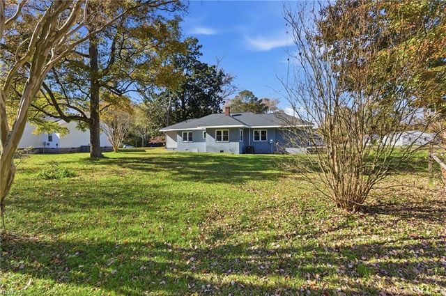 1444 Wilroy RD, Suffolk, VA 23434