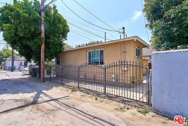 1305 W 37th Place, Los Angeles, CA 90007