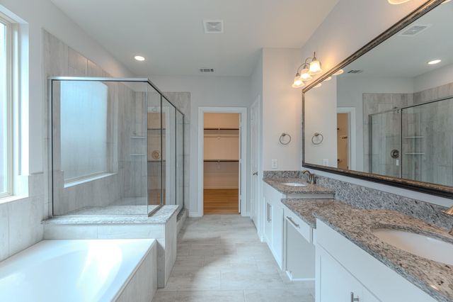 59 Pioneer Canyon Place, Tomball, TX 77375