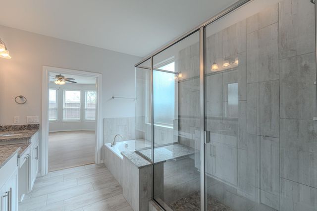 59 Pioneer Canyon Place, Tomball, TX 77375