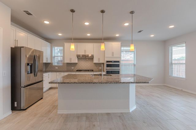 59 Pioneer Canyon Place, Tomball, TX 77375