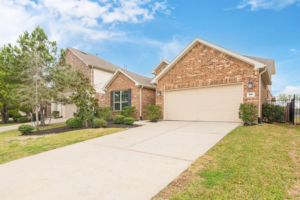 59 Pioneer Canyon Place, Tomball, TX 77375
