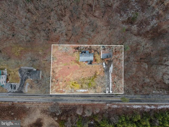 5600 MIDDLE RIDGE RD, Newport, PA 17074