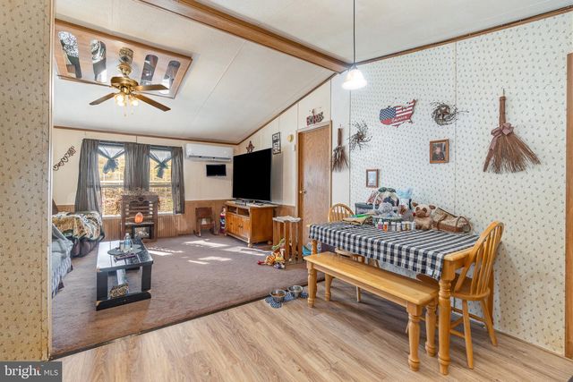 5600 MIDDLE RIDGE RD, Newport, PA 17074