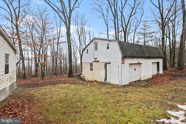 5600 MIDDLE RIDGE RD, Newport, PA 17074