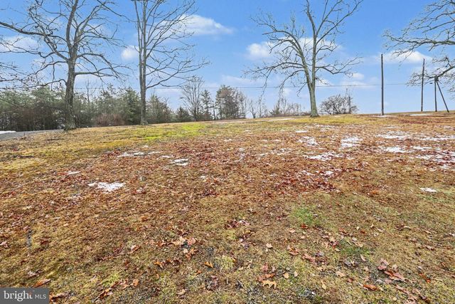 5600 MIDDLE RIDGE RD, Newport, PA 17074