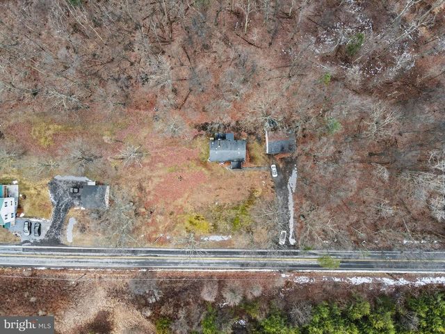 5600 MIDDLE RIDGE RD, Newport, PA 17074