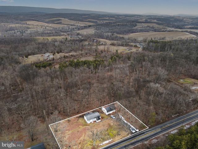 5600 MIDDLE RIDGE RD, Newport, PA 17074