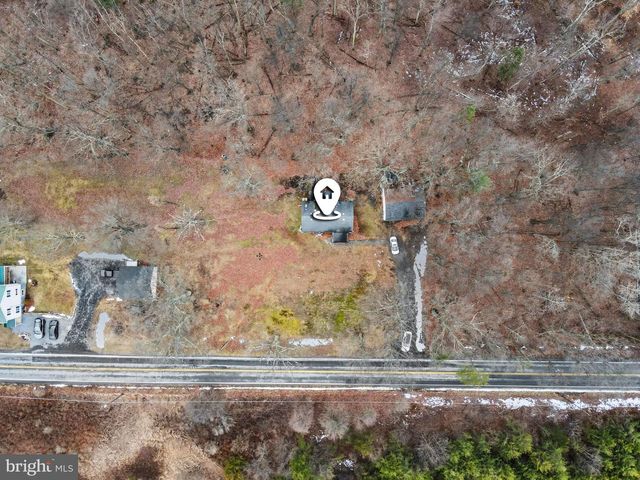 5600 MIDDLE RIDGE RD, Newport, PA 17074