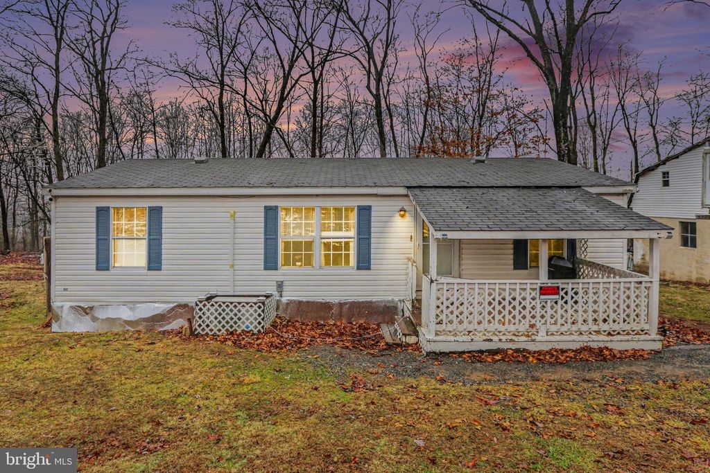 5600 MIDDLE RIDGE RD, Newport, PA 17074