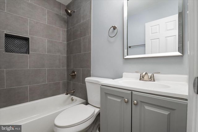 54F QUEEN CAROLINE CT, Chester, MD 21619