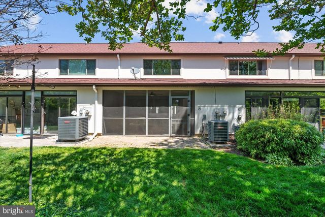 54F QUEEN CAROLINE CT, Chester, MD 21619