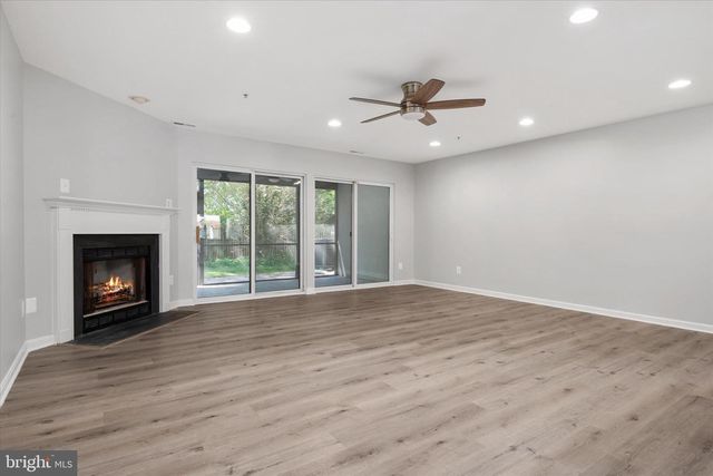 54F QUEEN CAROLINE CT, Chester, MD 21619