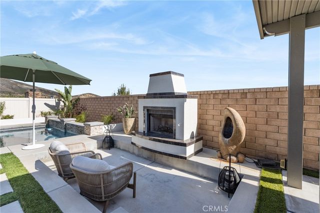 32743 Cherokee Rose, Winchester, CA 92596