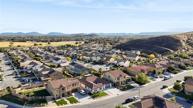 32743 Cherokee Rose, Winchester, CA 92596