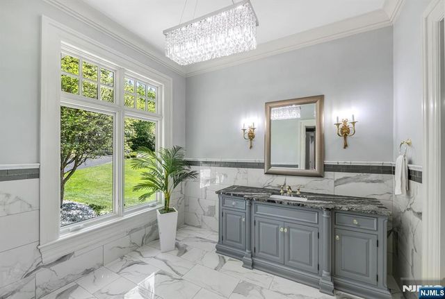 340 Indian Trail Drive, Franklin Lakes, NJ 07417