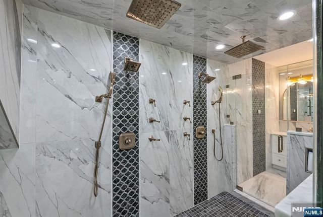 340 Indian Trail Drive, Franklin Lakes, NJ 07417