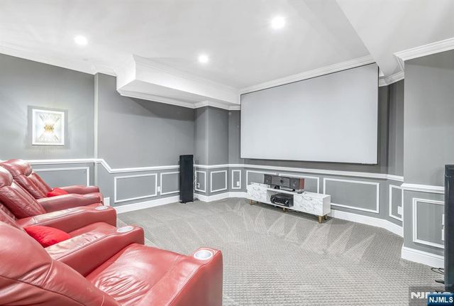 340 Indian Trail Drive, Franklin Lakes, NJ 07417