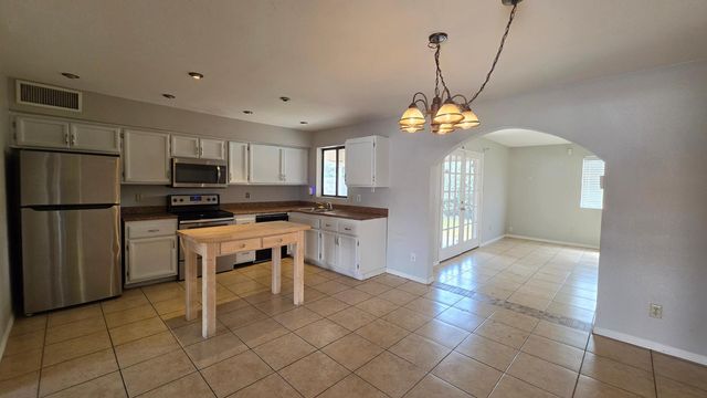 4657 E Covina Street, Mesa, AZ 85205