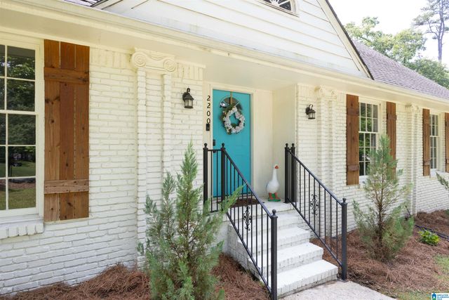 2200 TAL HEIM DRIVE, Hoover, AL 35216