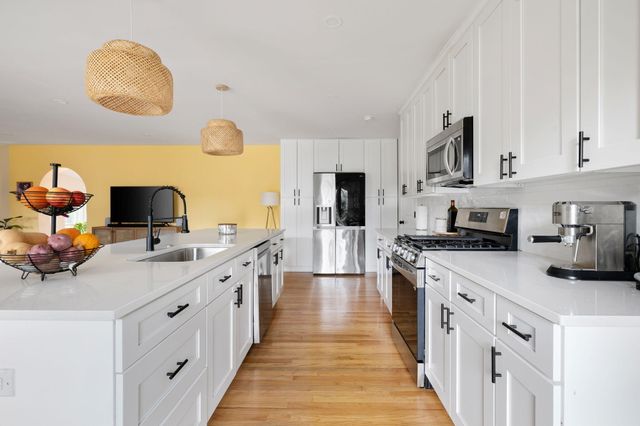 1643 Boone Hall Drive, Charleston, SC 29407