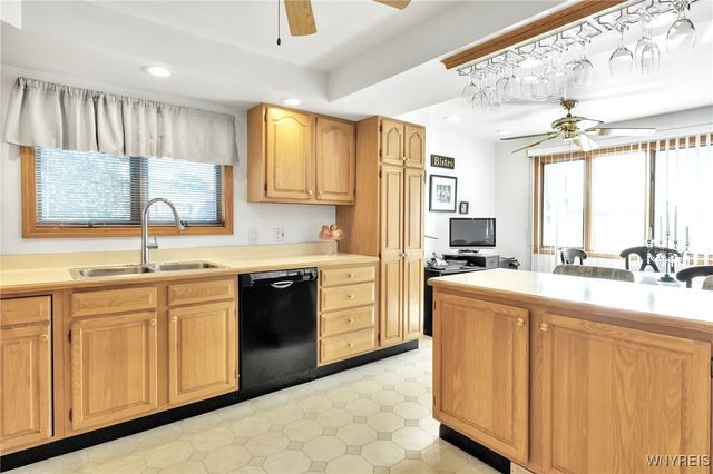 3976 Southwestern Boulevard, Orchard Park, NY 14127